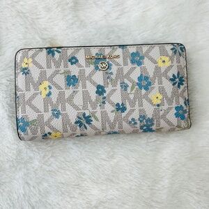 Michael kors floral wallet